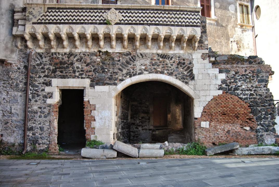 Palazzo Platamone 